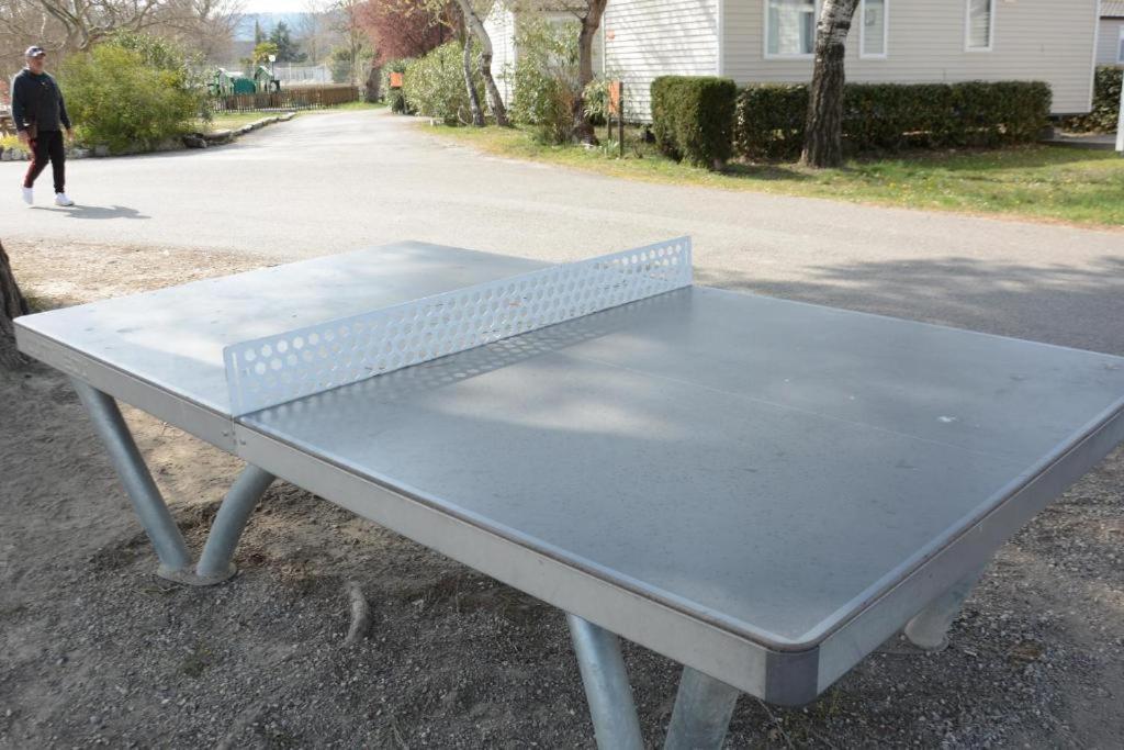 Mobil Home Tout Confort 6 Personnes Climatise Au Pied Du Luberon ラ・ロック・ダンテロン エクステリア 写真