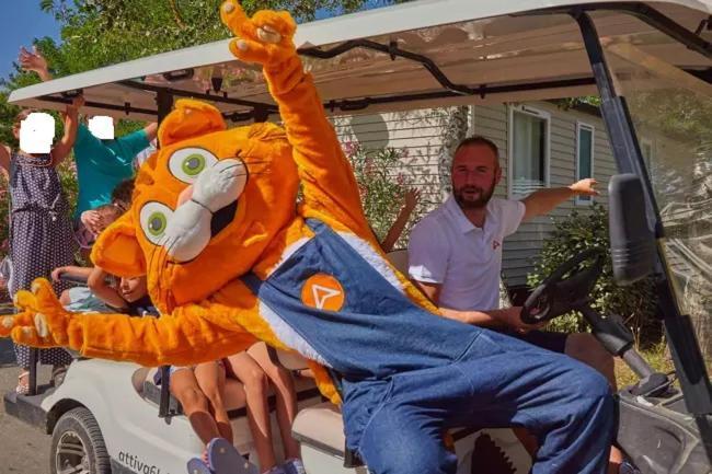 Mobil Home Tout Confort 6 Personnes Climatise Au Pied Du Luberon ラ・ロック・ダンテロン エクステリア 写真