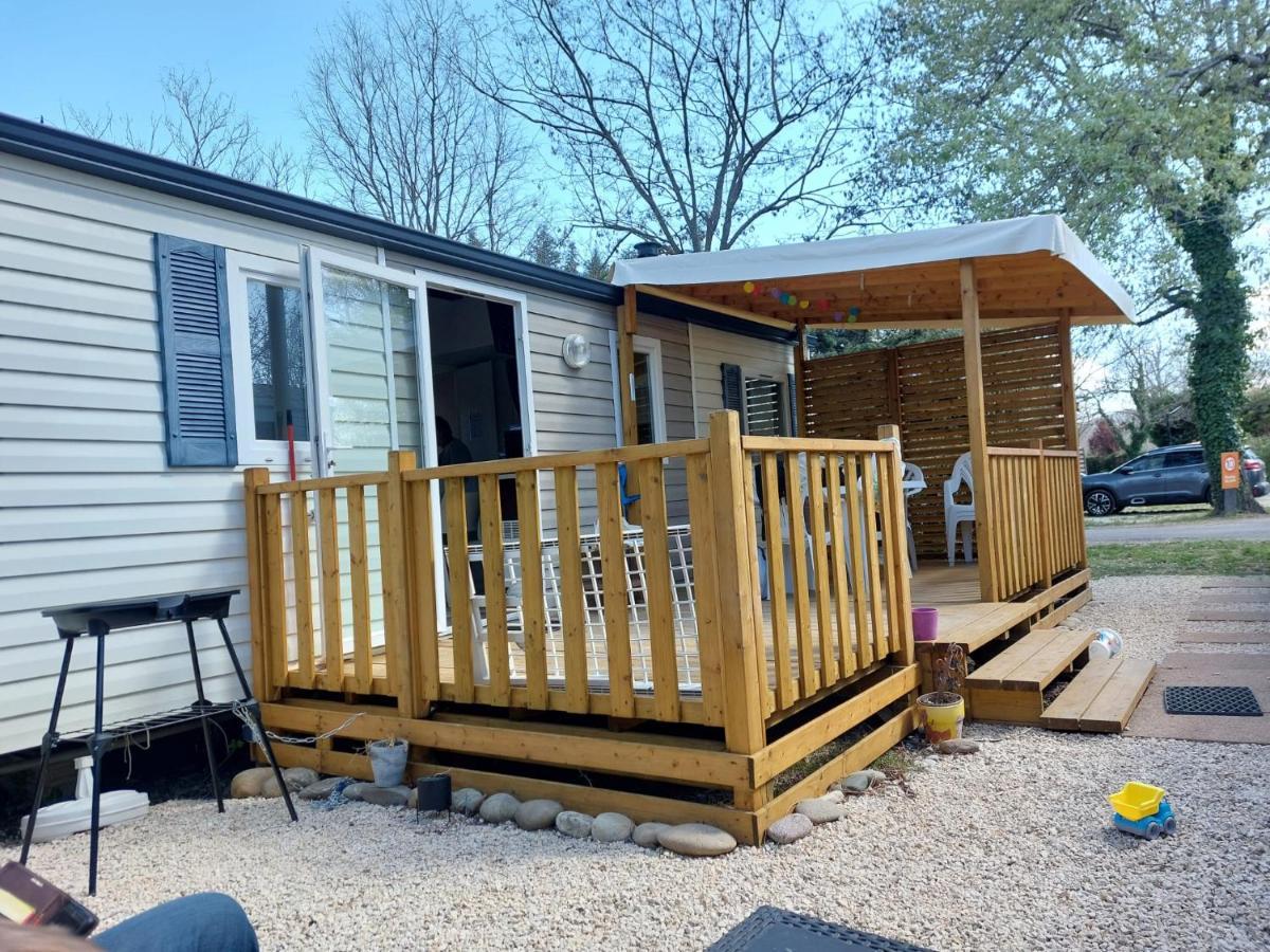 Mobil Home Tout Confort 6 Personnes Climatise Au Pied Du Luberon ラ・ロック・ダンテロン エクステリア 写真