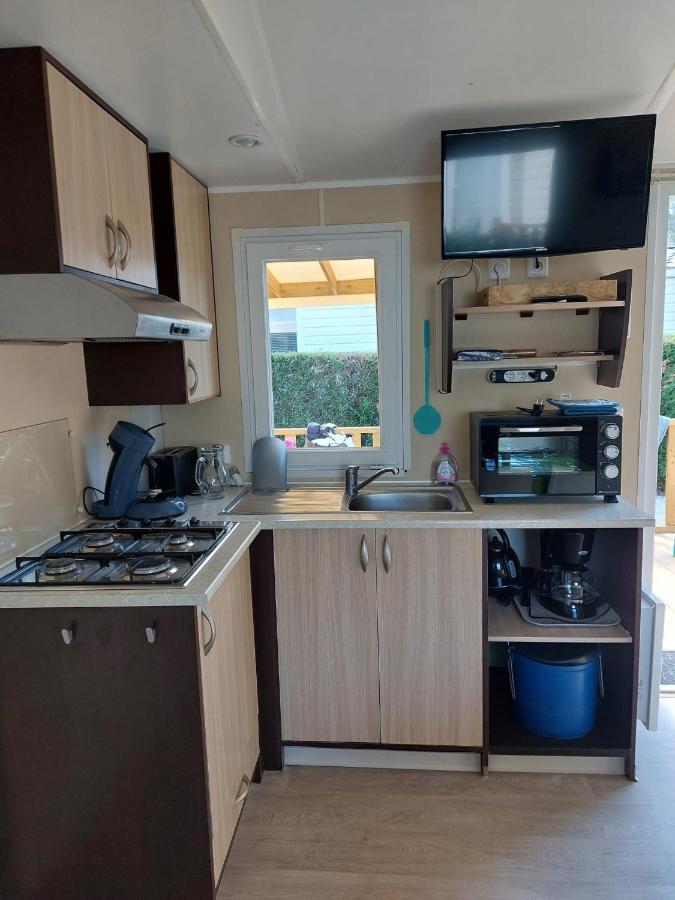 Mobil Home Tout Confort 6 Personnes Climatise Au Pied Du Luberon ラ・ロック・ダンテロン エクステリア 写真