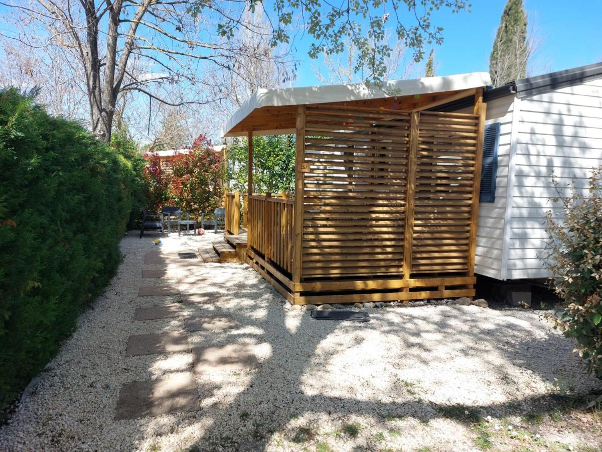 Mobil Home Tout Confort 6 Personnes Climatise Au Pied Du Luberon ラ・ロック・ダンテロン エクステリア 写真